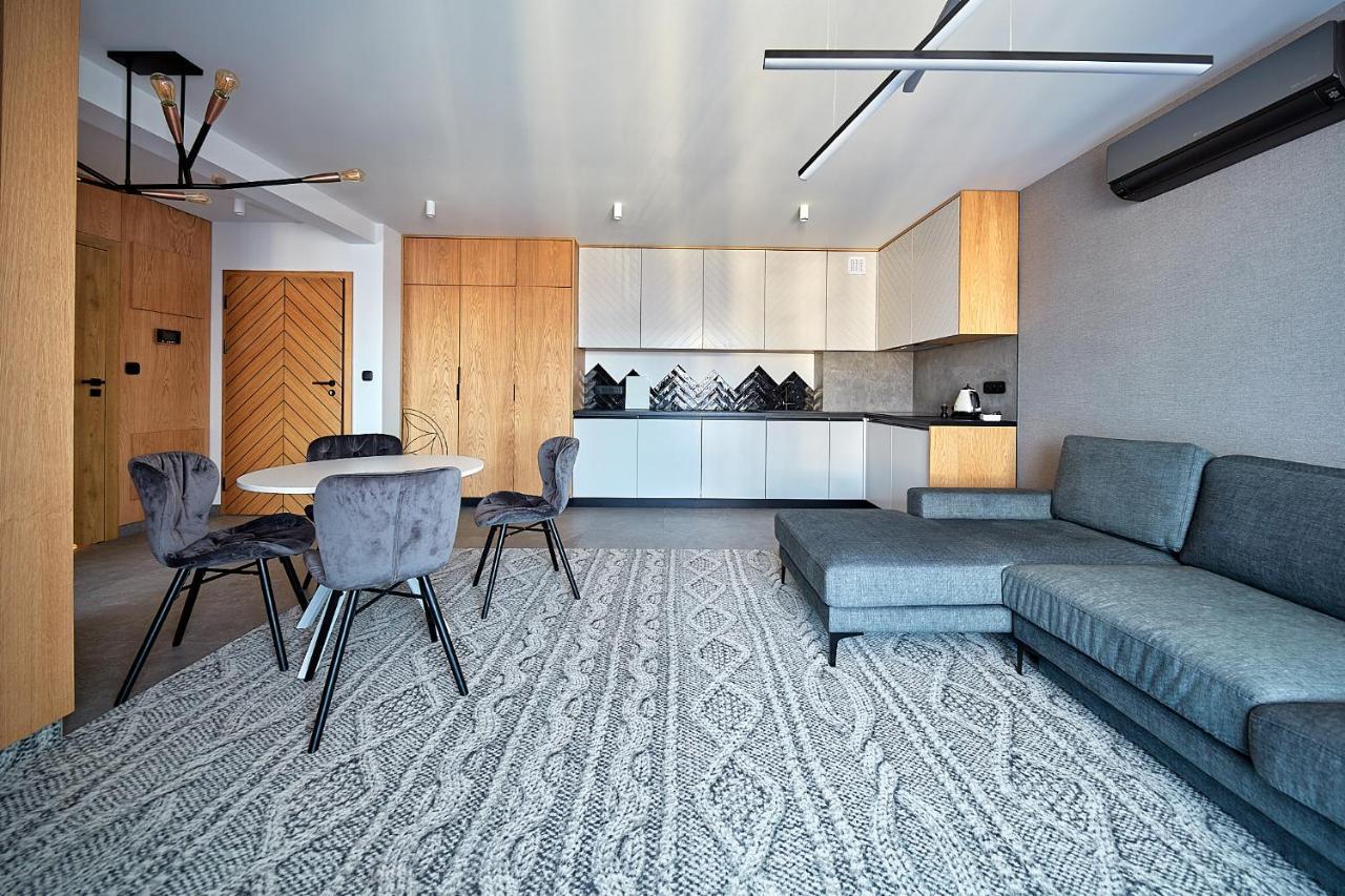 Tatra Square Apartments ザコパネ エクステリア 写真