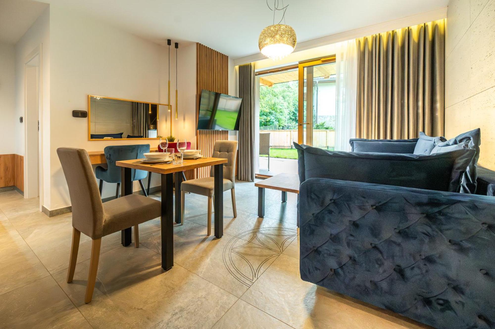 Tatra Square Apartments ザコパネ エクステリア 写真